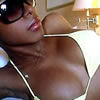 I want a HOT playmate to make my pussy squirt!