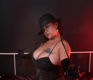 seXy_latina_salena