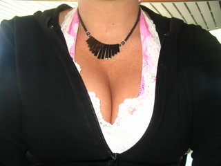 ThickNSexy25