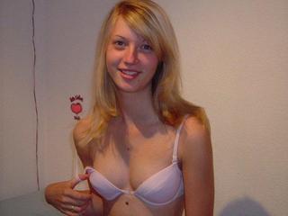 **Hottie+Body** CAMS ON!!!