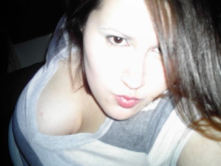 lonelynfriendlygurl