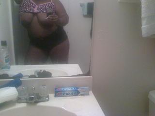 uR nAuGhTy ThOuGhTs...