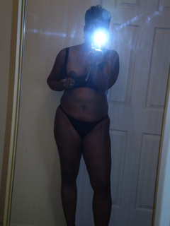 Sexy cougar looking for fun