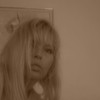blond4real must be on the wrong site!