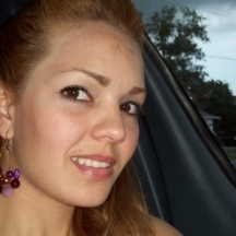 Lenni Flores