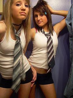 blondbomshelll