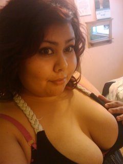 SingleThickNSexy22