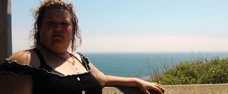 Sapphire_moon_on_the_beach