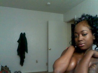 LooKiN 4 a FriEnd