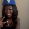 LooKiN 4 a FriEnd