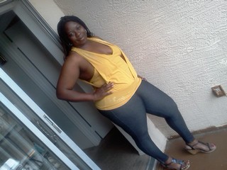 queentee35