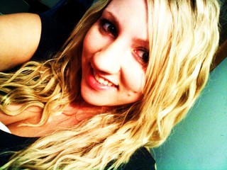 BlondieBear221