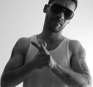 vitor34f2dd