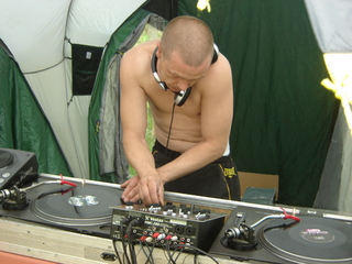bam.audio015