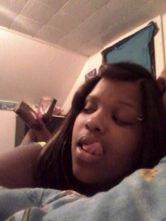 Kiss_BOTH_Lips