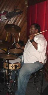 dwdrums100
