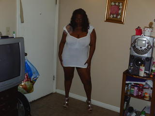 HotandSassy1982